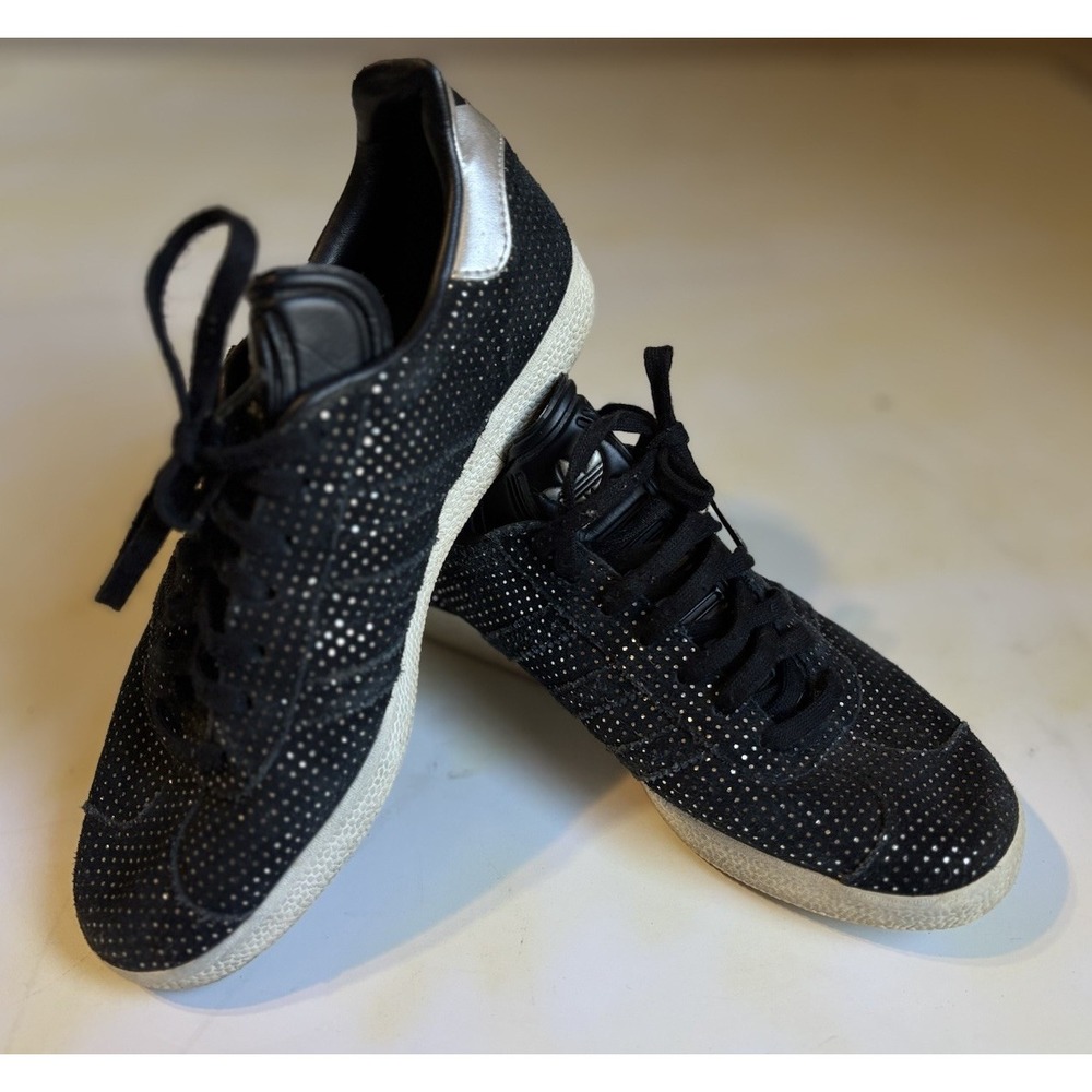 Adidas Gazelle Black Silver Metallic Women's Size 6.5 Lace Up Tennis Shoe Logo
